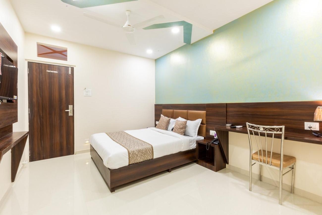 Hotel Bkc Anex Near Bandra Kurla Complex Bombaj